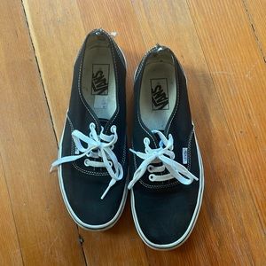 Vans size mens 8, women’s 9.5